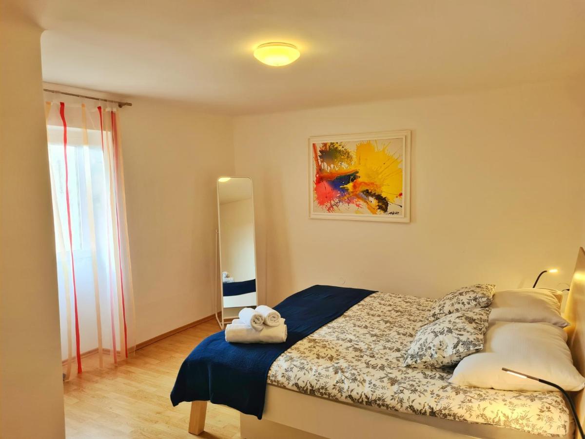 Smilje 2 Lejlighed Rovinj Eksteriør billede