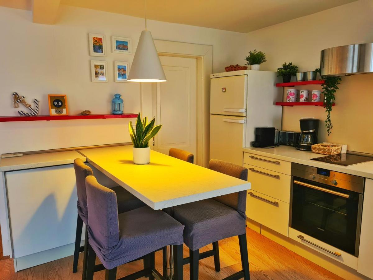 Smilje 2 Lejlighed Rovinj Eksteriør billede